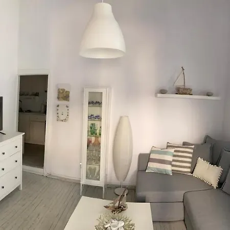 Budget Downtown Apartment- Harma I Apartment