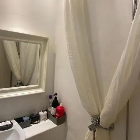 Budget Downtown Apartment- Harma I Apartment *